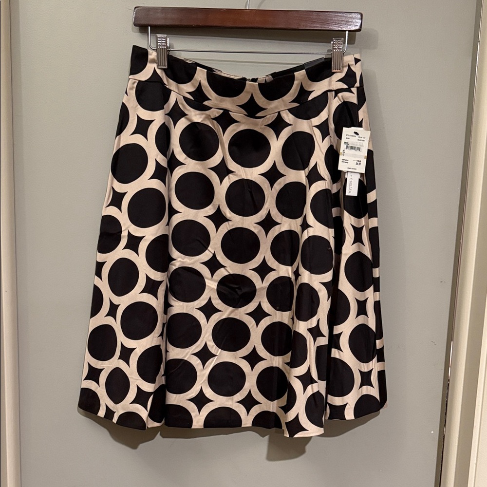 Amanda & Chelsea Black and Cream A-Line Skirt